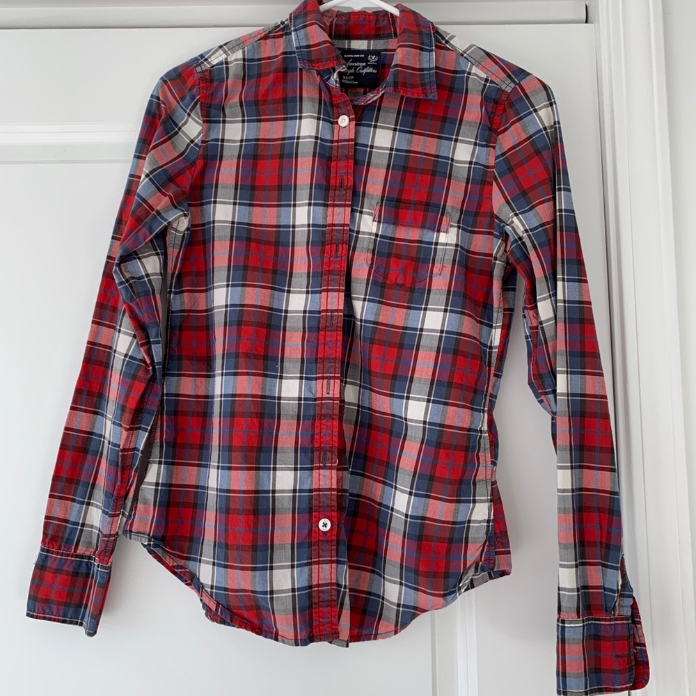 American Eagle Button Up